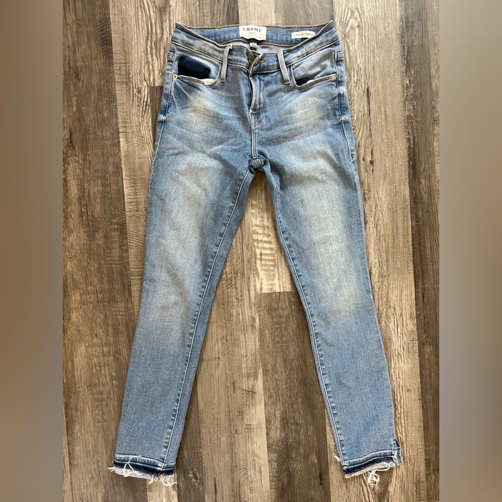 Frame Denim Le Skinny de Jeanne Crops